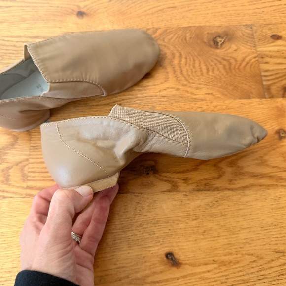 NWOT BLOCH Childrens Leather Elasta Jazz Booties (Size 2.5) - Picture 9 of 9